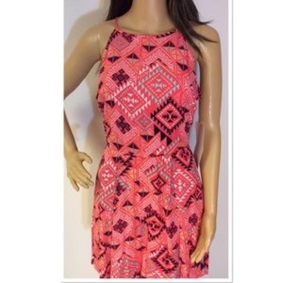 AZTEC PRINT DRESS MULTIPLE SIZES - Picture 4 of 5